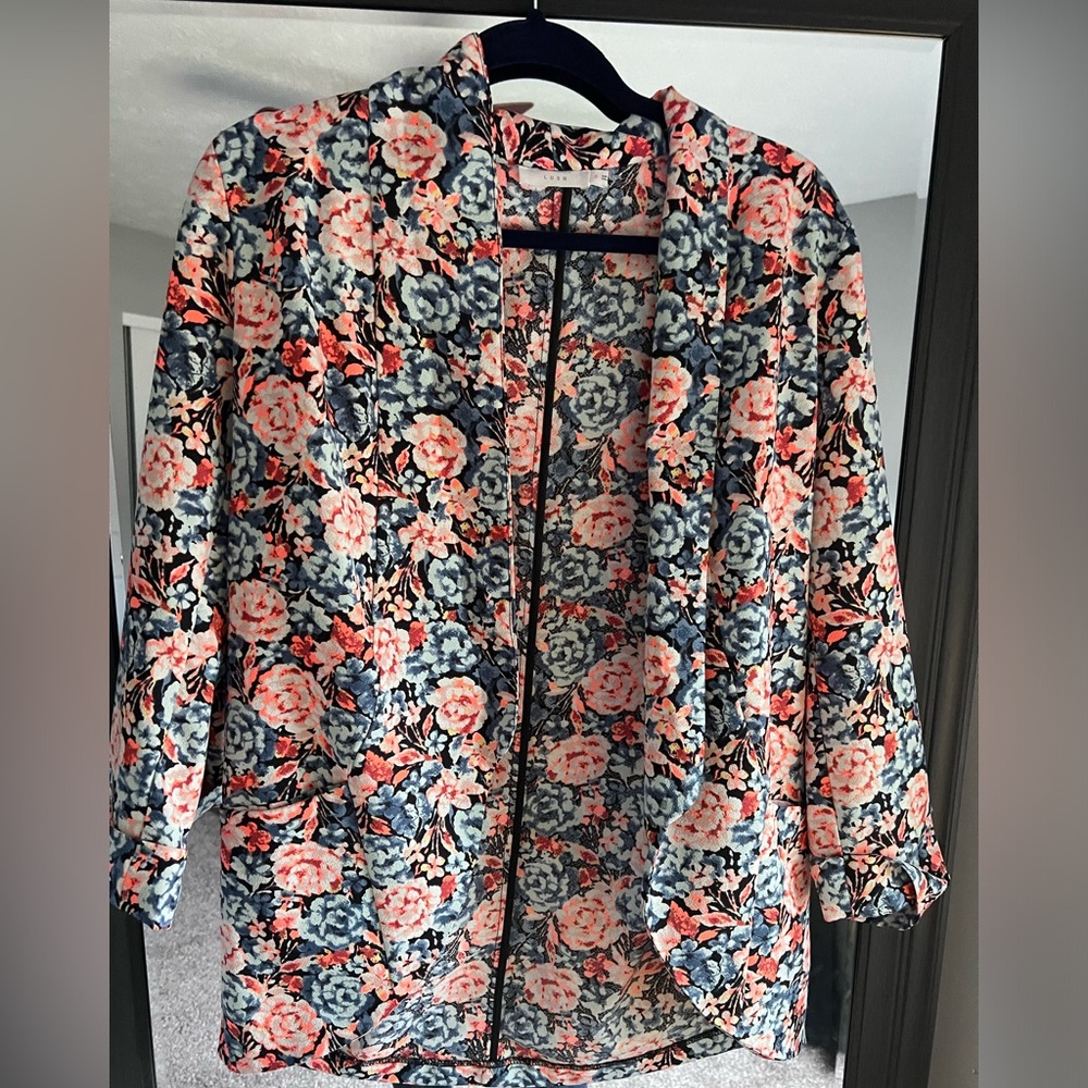 Light weight blazer